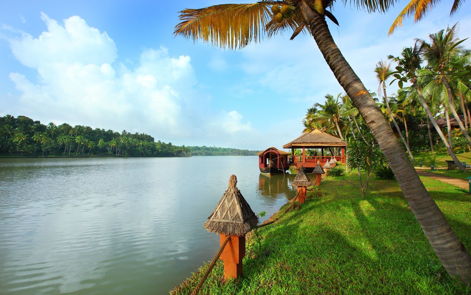 Fragrant Nature Backwater Resort & Ayurveda Spa Kollam Fasilitas foto